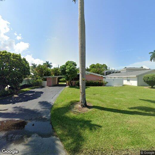 Primary Photo - 1126 Royal Palm Dr