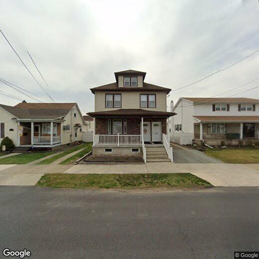 Primary Photo - 231 Harland St