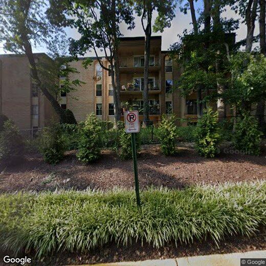 Primary Photo - 11909 Parklawn Dr