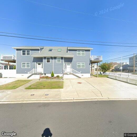 Primary Photo - 401 E Beach Ave