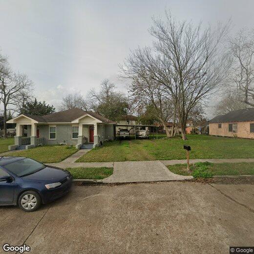 Primary Photo - 724 Bowie St