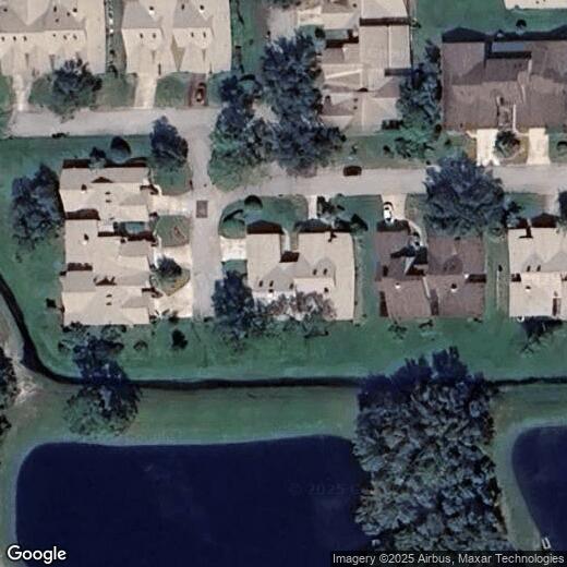 Primary Photo - 1923 Sprucewood Way
