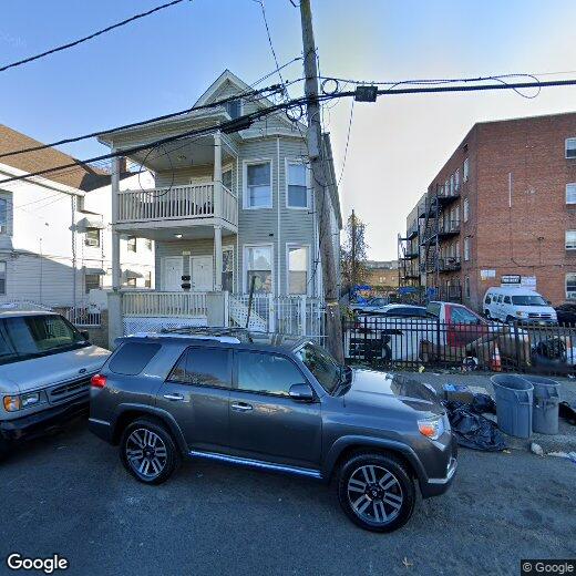 Foto principal - 178 Harrison St