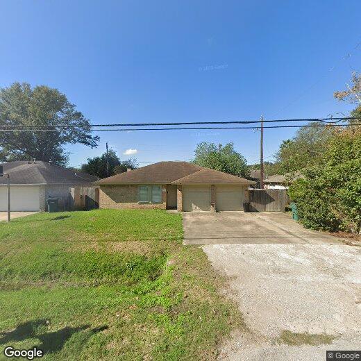 2690 Wescalder Rd, Beaumont, TX 77707 House for Rent in Beaumont, TX