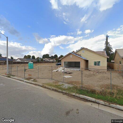 Primary Photo - 2018 E Seeger Ave