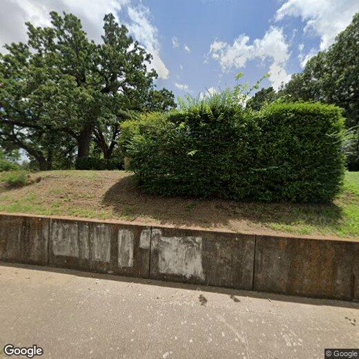 Foto principal - 1502 Westcrest Dr