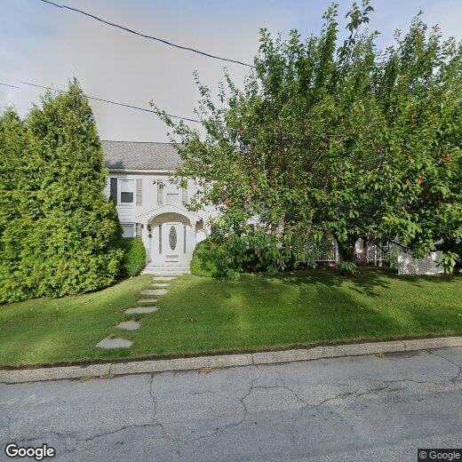 Primary Photo - 671 Deer Park Ave