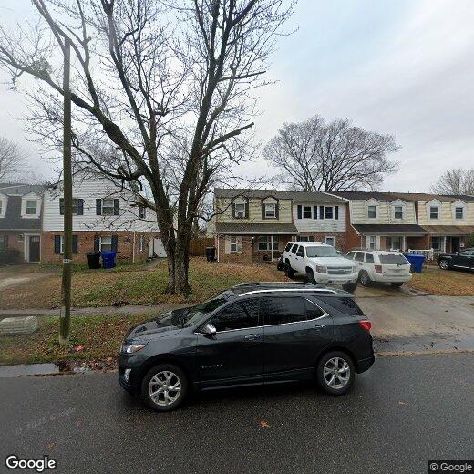 Foto principal - 3363 Lakecrest Rd
