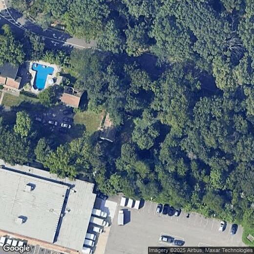 Primary Photo - 490 Demott Ln