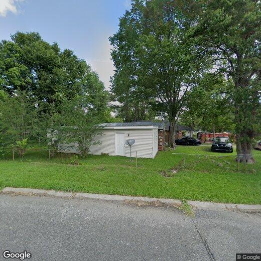 Primary Photo - 12115 Leonidas Dr