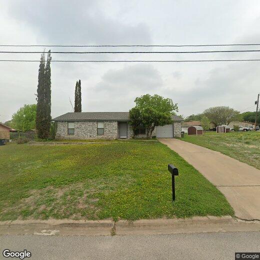 Primary Photo - 702 E Taggard St