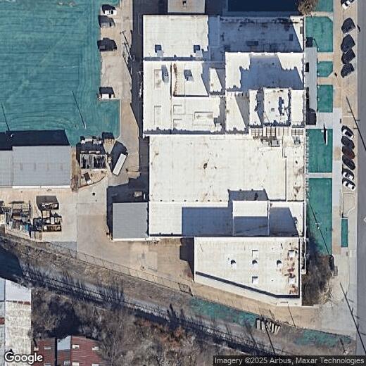 Primary Photo - 501 N Douglas Ave