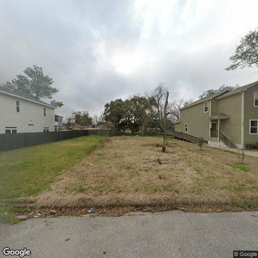 Primary Photo - 308 E 36th St