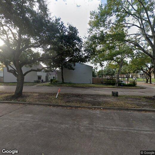 Foto principal - 2303 Briarwest Blvd