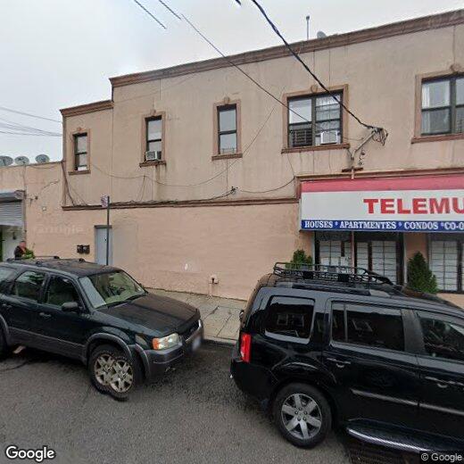 Foto principal - 102-01 Northern Blvd