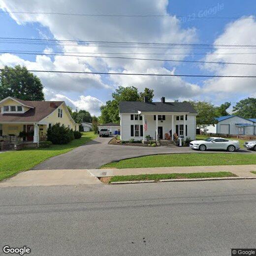 624 E 4th St, Russellville, KY 42276 House Rental in Russellville, KY