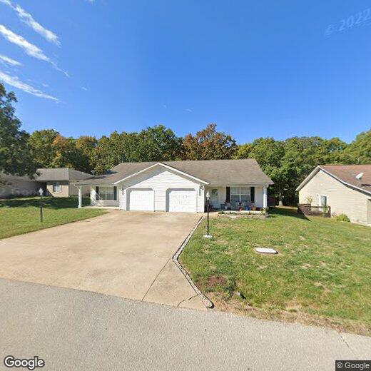 22585 Hollow Oak Ln Unit B, St. Robert, MO 65583 Room for Rent in St