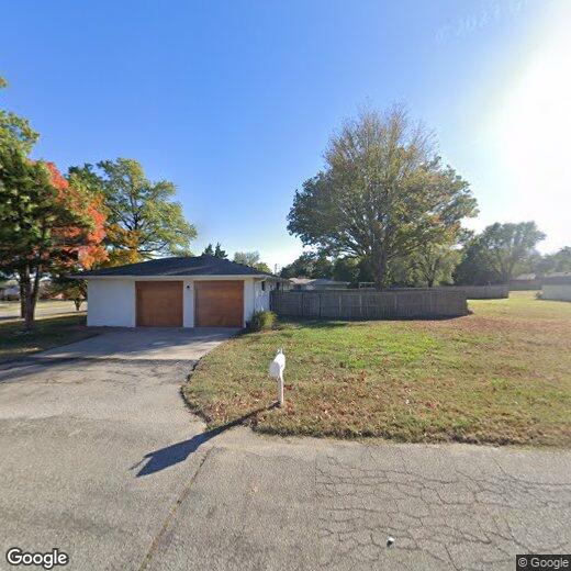 Primary Photo - 3 br, 2 bath House - 1337 S. Maize