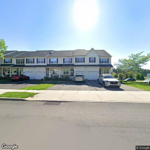 Primary Photo - 1021 King Way