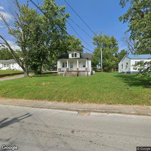 Foto principal - Large home for rent!