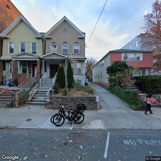 Foto principal - 70 Fairview Ave