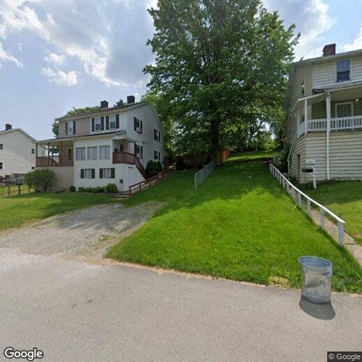 40 Coal Lick Run St, Uniontown, PA 15401 Townhome Rentals in