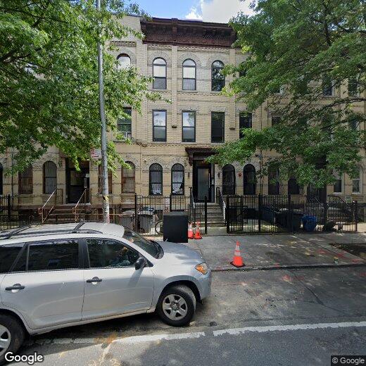Primary Photo - 1340 Hancock St