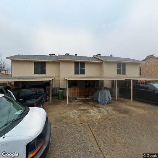 Primary Photo - 611 Lost Springs Ct
