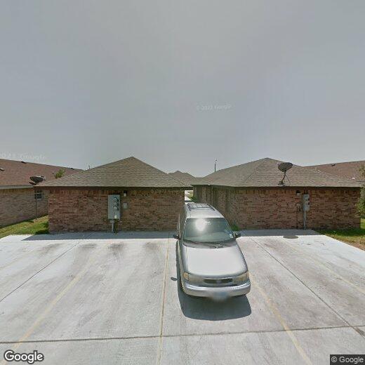 Primary Photo - 909 E Daffodil Ave