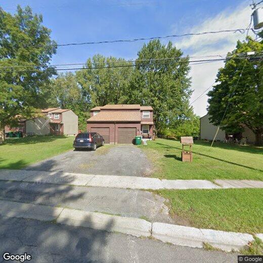 151 Tuller Rd, North Syracuse, NY 13212 Room for Rent in North Syracuse, NY