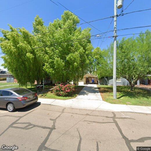 Primary Photo - 822 E Whitton Ave