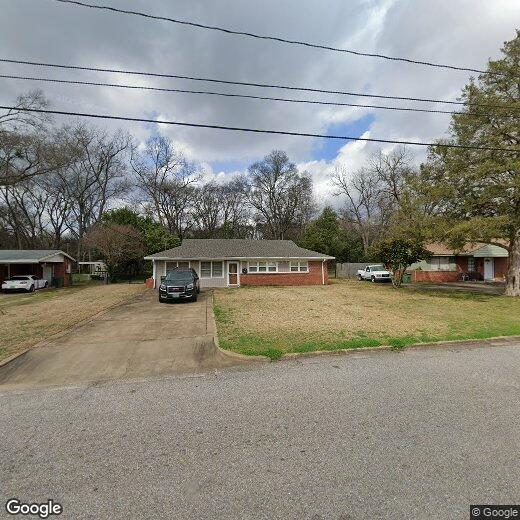 Primary Photo - 3717 Sherwood Dr