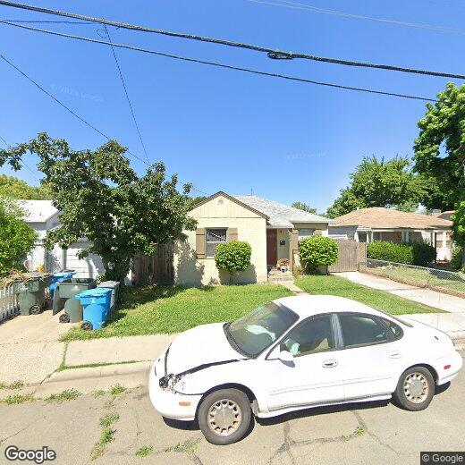 Foto principal - 2 Bedroom House Coming Available