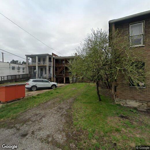 907 Chartiers Ave, McKees Rocks, PA 15136 Room for Rent in McKees