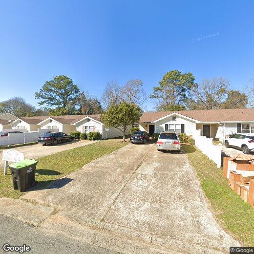 Primary Photo - 209 Woodcrest Cir