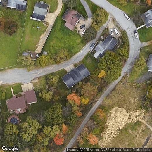 Primary Photo - 41 Oak Dr Cir