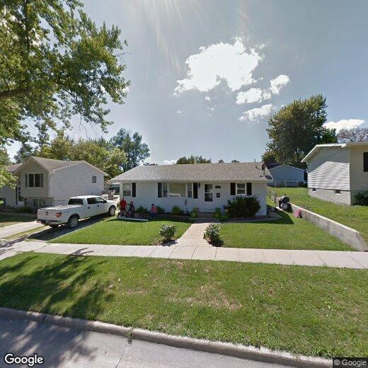918 N Harlan St, Knoxville, IA 50138 House for Rent in Knoxville, IA