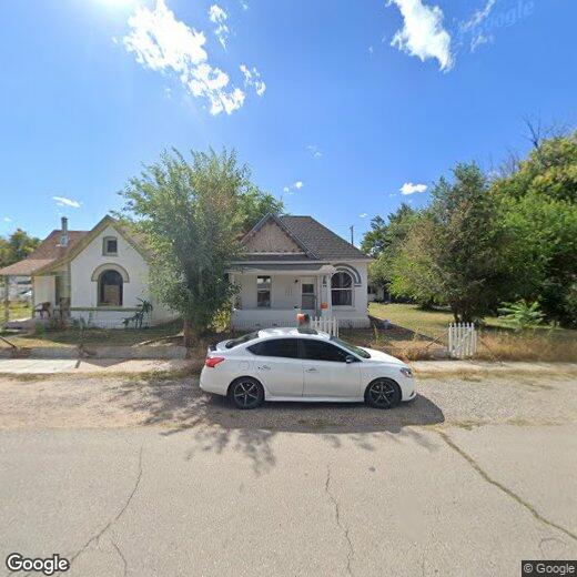 Primary Photo - 917 W 2nd St