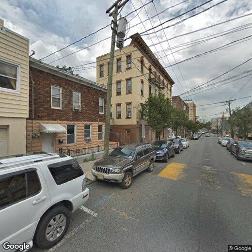 Primary Photo - 78 1/2 Madison St