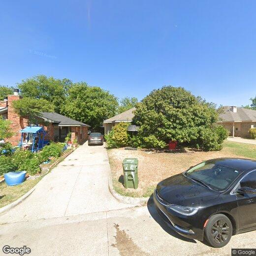 Primary Photo - 2405 Summer Pl Dr