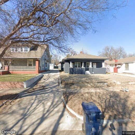 Primary Photo - 1831 W Park Pl
