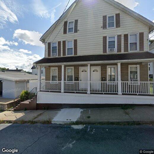 216 Chestnut St, Bangor, PA 18013 House Rental in Bangor, PA