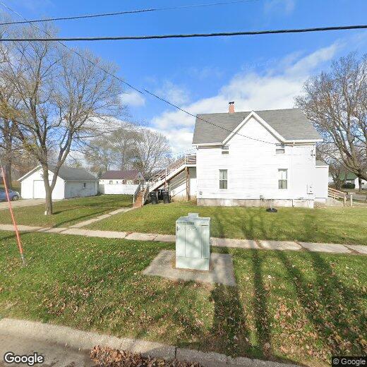 Primary Photo - 802 1/2 Johnson Street