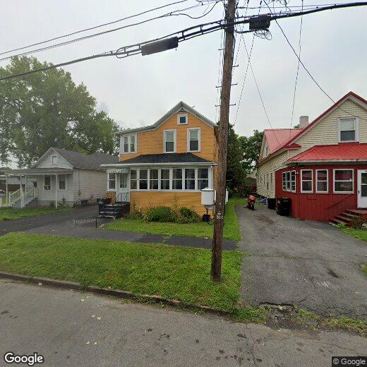 Primary Photo - 121 Pulaski St