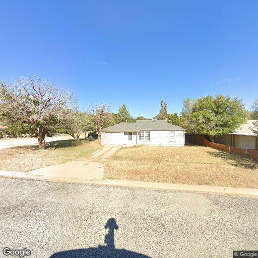 408 W 5th St, Stanton, TX 79782 Room for Rent in Stanton, TX