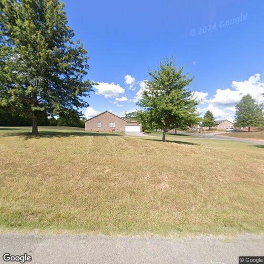 Primary Photo - The Oaks - 875