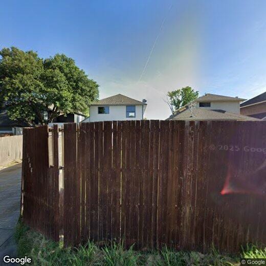 Primary Photo - 1308 Wheatfield Dr