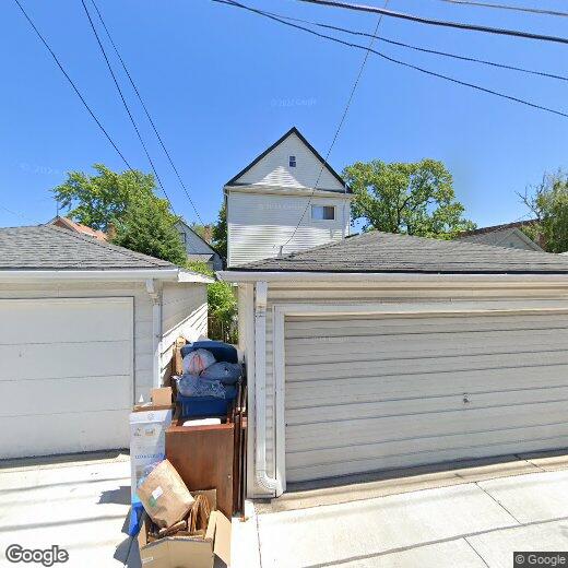 Primary Photo - 1121 Marengo Ave