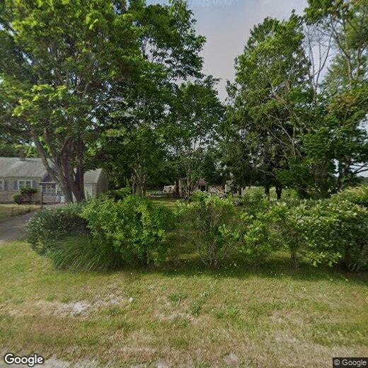 Foto principal - 484 Moriches-Middle Island Road