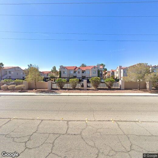 Foto principal - 5225 W Reno Ave